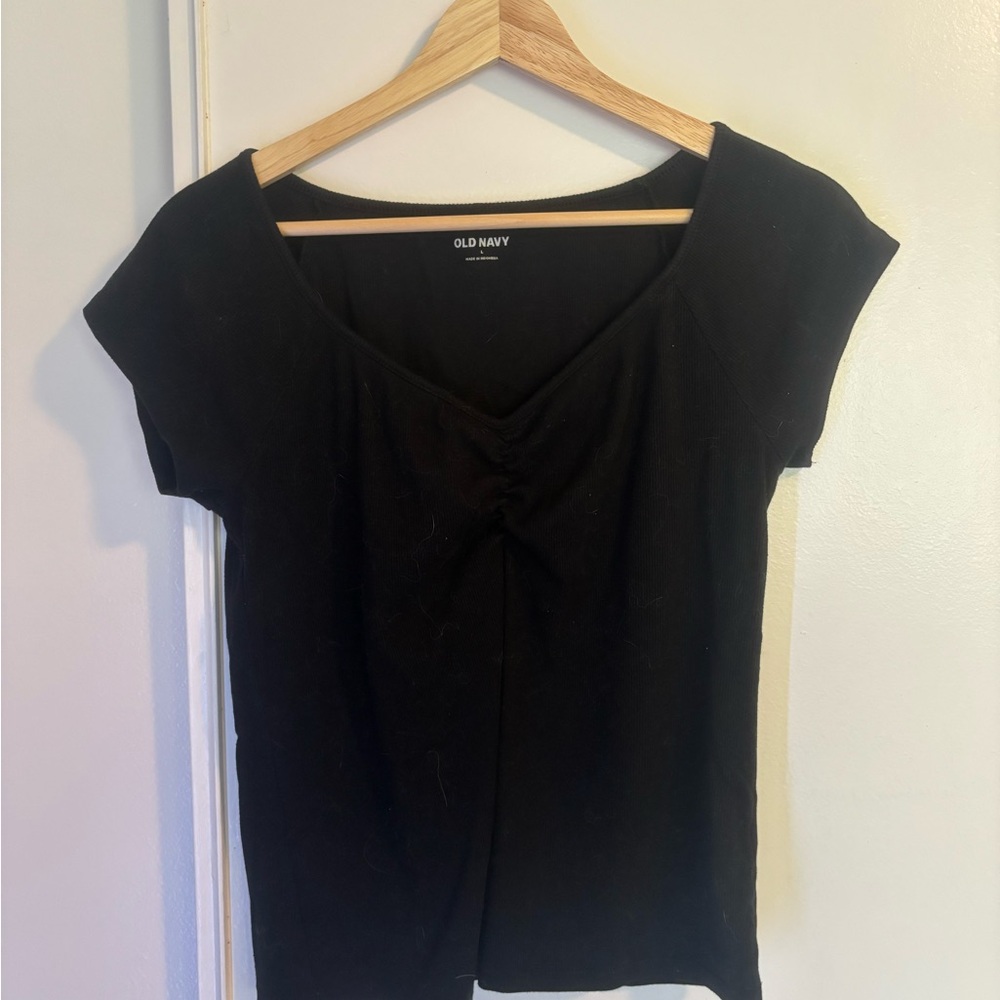 Old Navy Black Short Sleeve V-Neck Ruched Front Tee